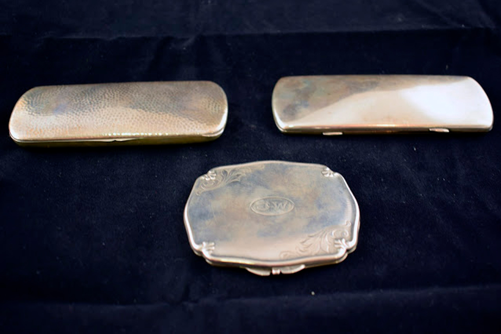 Estuches de Gafas y Polvera