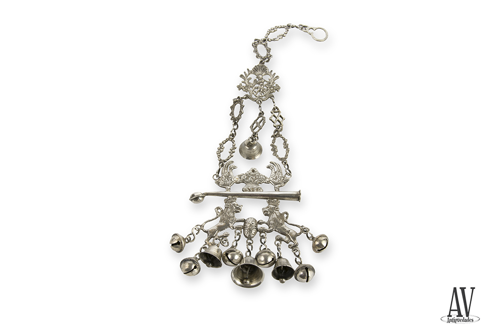 Leones Sonajero Amuleto