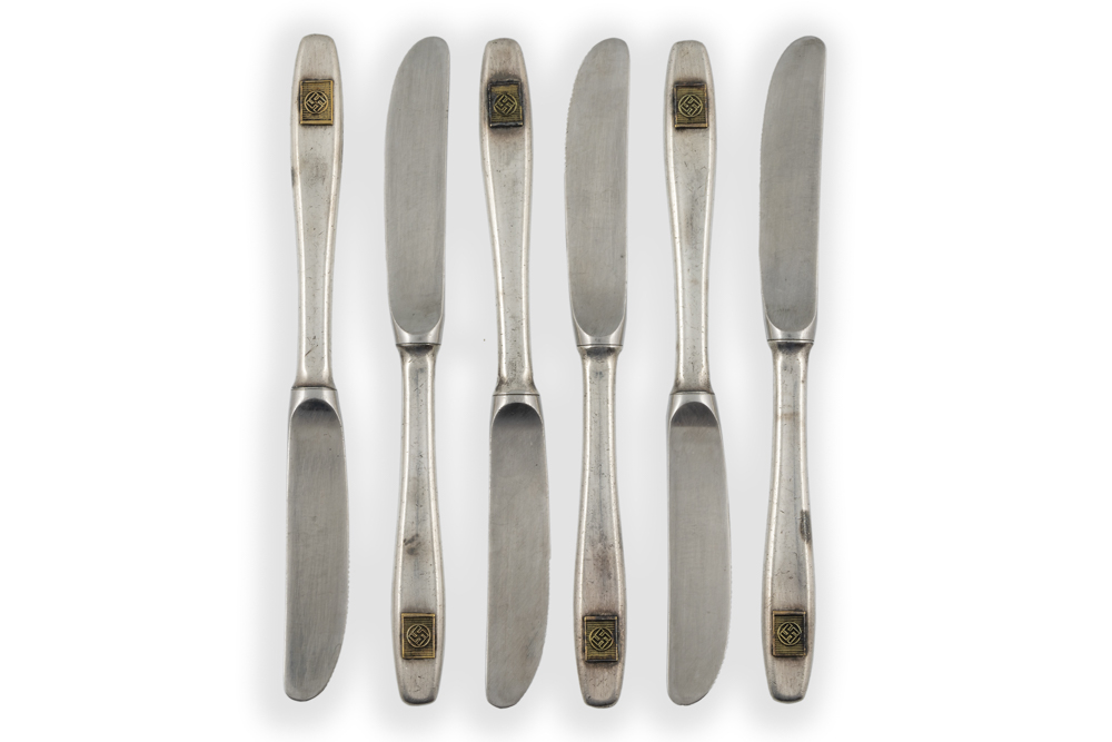 Cuchillos de Mesa Alemanes con esvástica